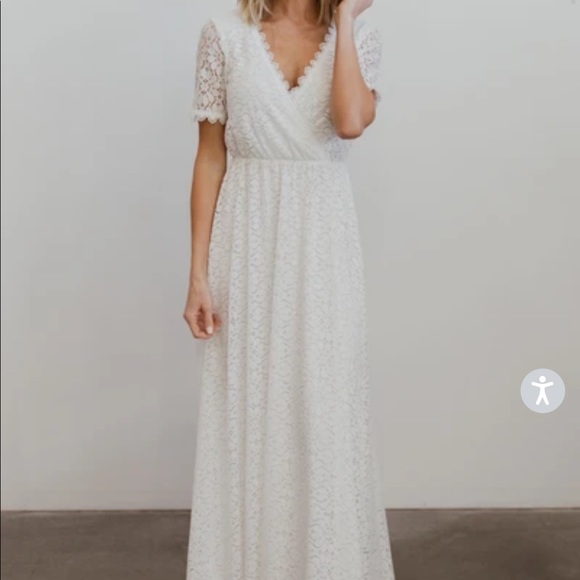 Lulus Dresses & Skirts - Lace Maxi Dress